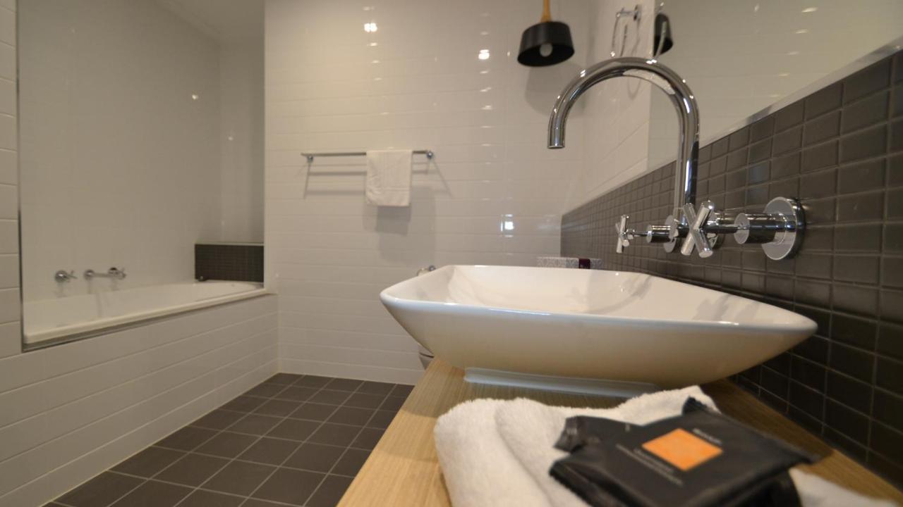The Astor Suites Goulburn Eksteriør billede